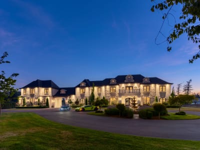 Luxury estate at 687 204 Street, Langley Township, BC — photo 5