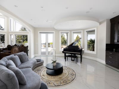 Luxury estate at West Vancouver — photo 16