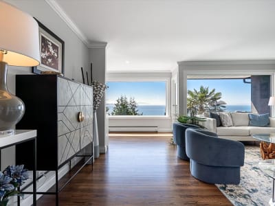 Luxury estate at 14535 Sunset Drive, White Rock, BC — photo 4