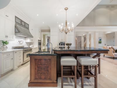 Luxury estate at Burlington, ON — photo 17