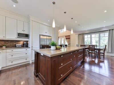 Luxury estate at 80 Oakes Drive, Mississauga, ON — photo 7