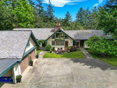 Luxury estate at 4740 Beaverdale Road, Victoria, BC — photo 22