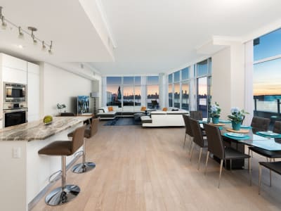 Luxury estate at PH3 175 Victory Ship Way, North Vancouver, BC — photo 16