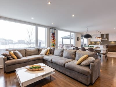 Luxury estate at 301 Rue des Hirondelles, Saint-Eustache — photo 6
