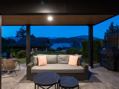 Luxury estate at 586 - 588 North Fletcher Road, Gibsons, BC — photo 41