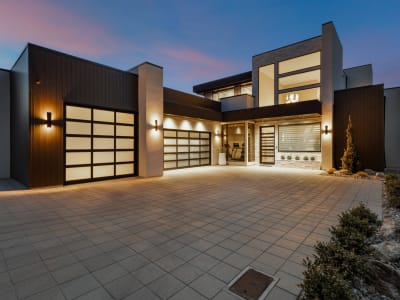 Luxury estate at 5602 Upper Mission Court, Kelowna, BC — photo 1