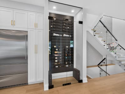 Luxury estate at 1047 Meredith Avenue, Mississauga, ON — photo 6