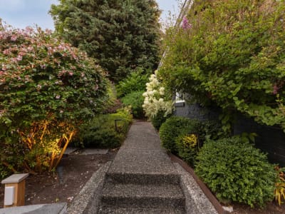 Luxury estate at 13877 32 Avenue, Surrey, BC — photo 6