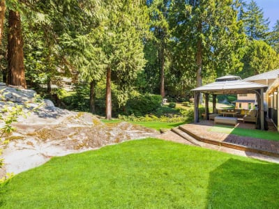 Luxury estate at 3965 Viewridge Place, West Vancouver, BC — photo 15