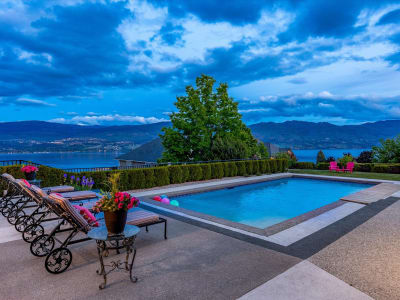 Luxury estate at 3105 Thacker Drive, West Kelowna, BC — photo 3