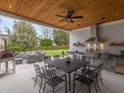 Luxury estate at 1 606 202 Street, Langley Township, BC — photo 4