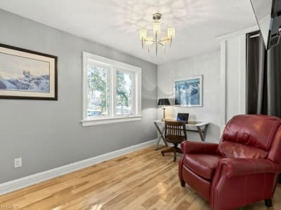 Luxury estate at 389 Clarendon Drive, Hamilton, ON — photo 13