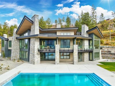 Luxury estate at 10533 Nighthawk Road, Lake Country — photo 1