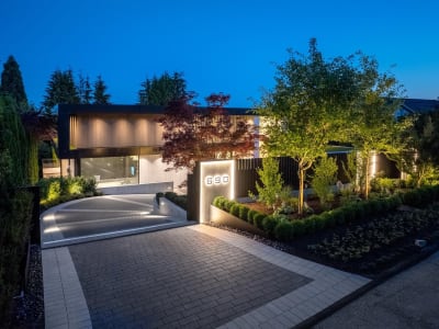 Luxury estate at 690 Knockmaroon Road, West Vancouver, BC — photo 2