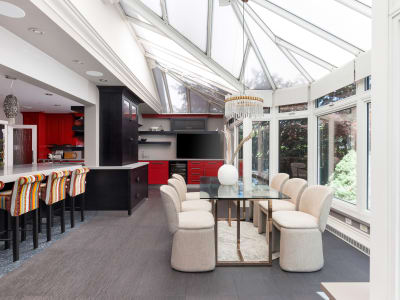 Luxury estate at 262 Mary St, Oakville, ON — photo 7