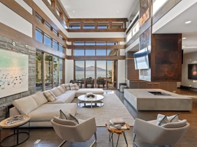 Luxury estate at 4896 Lakeshore Road, Kelowna, BC — photo 14