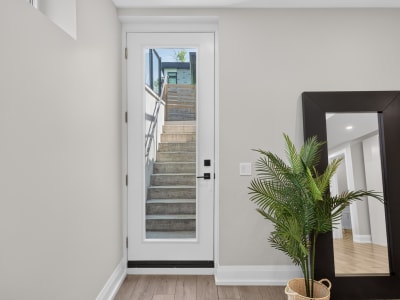 Luxury estate at 1047 Meredith Avenue, Mississauga, ON — photo 25