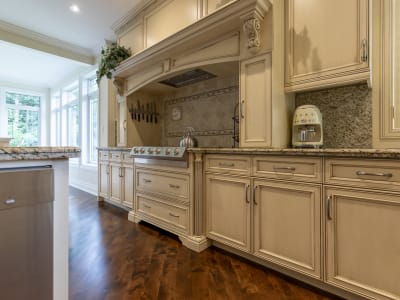 Luxury estate at 37 Ranch Rd, Brantford, ON — photo 9