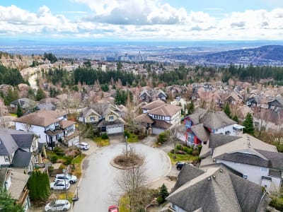 Luxury estate at 113 Cranberry Court, Port Moody, BC — photo 2