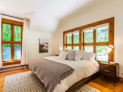 Luxury estate at 10 Rue du Mont-Aki, Bromont — photo 11