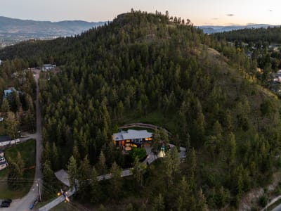 Luxury estate at 324 Clifton Road, Kelowna, BC — photo 37