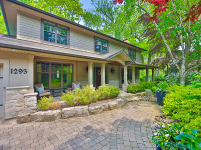 Luxury estate at 1293 Greenoaks Drive, Mississauga, ON — photo 23