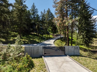 Luxury estate at 324 Clifton Road, Kelowna, BC — photo 30