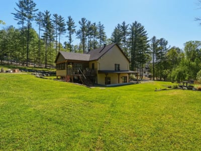 Luxury estate at 265 Rue Rosedale, Ayer's Cliff, QC — photo 47