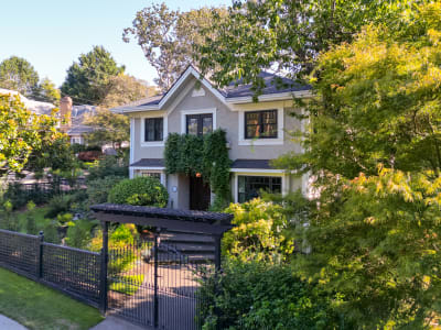 Luxury estate at 1517 Maud Street, Victoria, BC — photo 1