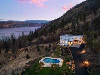 Luxury estate at 1750 Westside Road, Kelowna, BC — photo 2