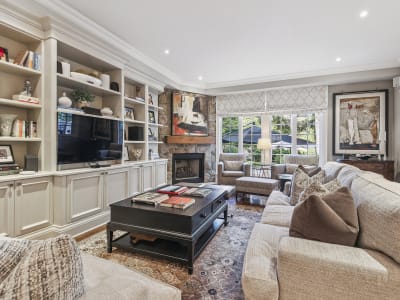 Luxury estate at 45 Lascelles Boulevard, Toronto, ON — photo 18