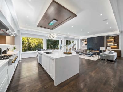 Luxury estate at 93 Tamworth Road, Toronto — photo 18