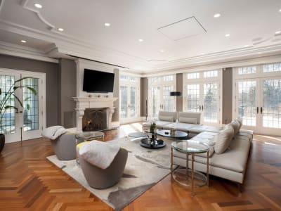 Luxury estate at 45 Bayview Ridge, North York, ON — photo 8