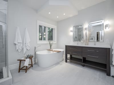 Luxury estate at 4169 Lakeshore Road, Burlington, ON — photo 11