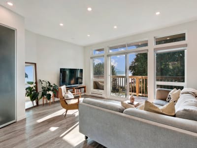 Luxury estate at 45 Sweetwater Place, Lions Bay — photo 16