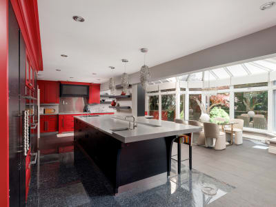Luxury estate at 262 Mary St, Oakville, ON — photo 10