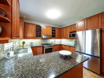 Luxury estate at 140 Humber Forest Court, Vaughan, ON — photo 9