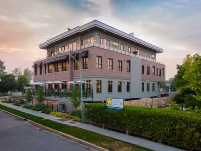 Luxury estate at 2245 Abbott Street, Kelowna, BC — photo 34