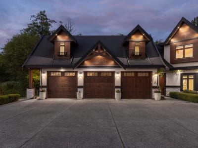 Luxury estate at 8486 Harvie Road, Surrey, BC — photo 3