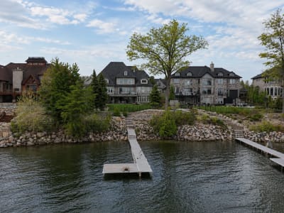 Luxury estate at 39 Plunkett Court, Barrie, ON — photo 6