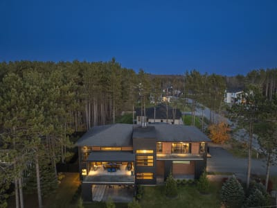 Luxury estate at 43 Rue des Cardinaux, Orford, QC — photo 3