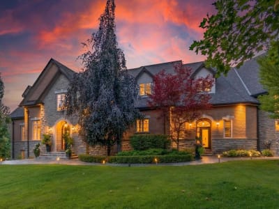 Luxury estate at 32 Daleview Crt, Vaughan — photo 1