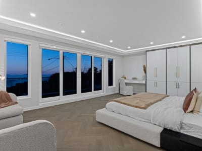 Luxury estate at 13169 Marine Drive, Surrey, BC — photo 10