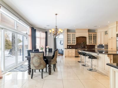Luxury estate at 740 Rue des Châtaigniers, Boucherville, QC — photo 9