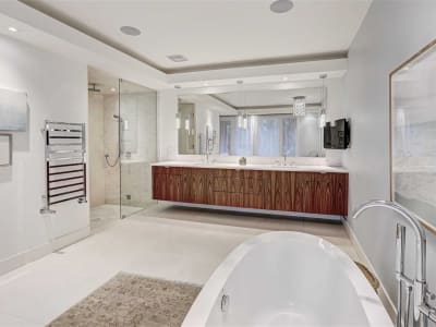 Luxury estate at 1538 Douglas Drive, Mississauga — photo 16