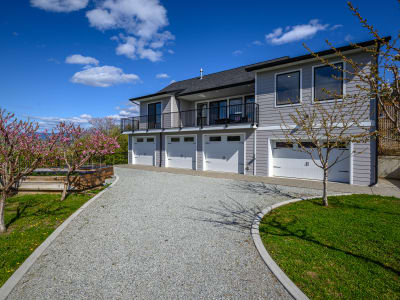 Luxury estate at 8000 Bench Row Road, Vernon, BC — photo 12