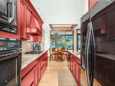 Luxury estate at 17211 Thomson Road, Lake Country, BC — photo 17