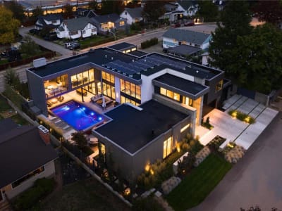Luxury estate at 340 Robin Way, Kelowna — photo 2