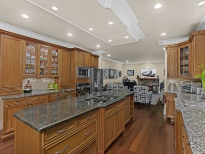 Luxury estate at 8208 Government Road, Burnaby — photo 16