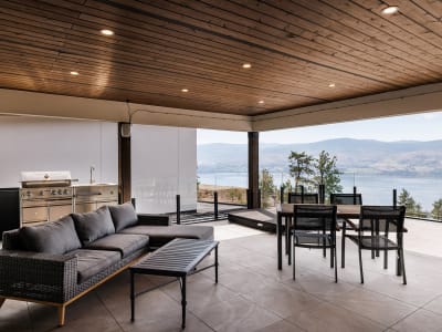 Luxury estate at West Kelowna, BC — photo 19